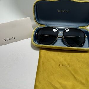 Sunglasses Gucci